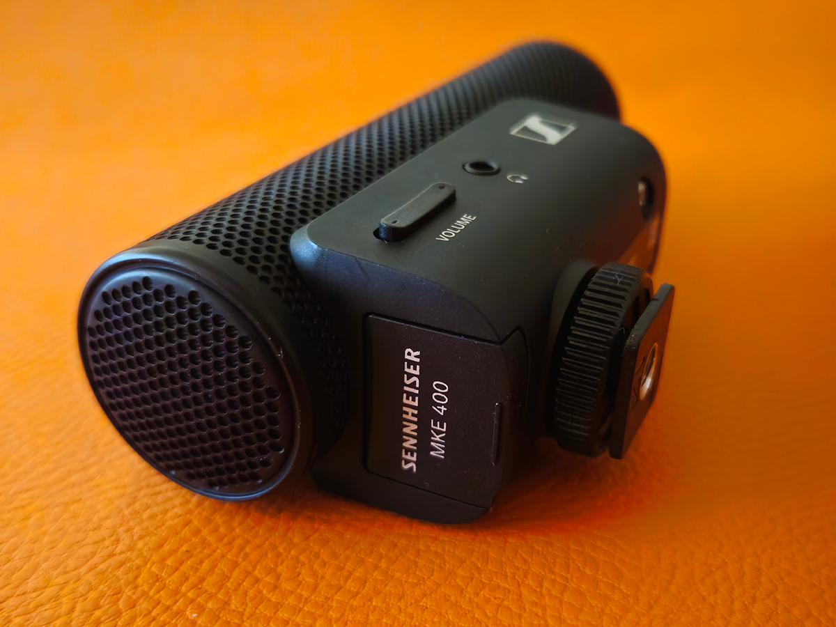 Fotografia del microfono Sennheiser MKE 400
